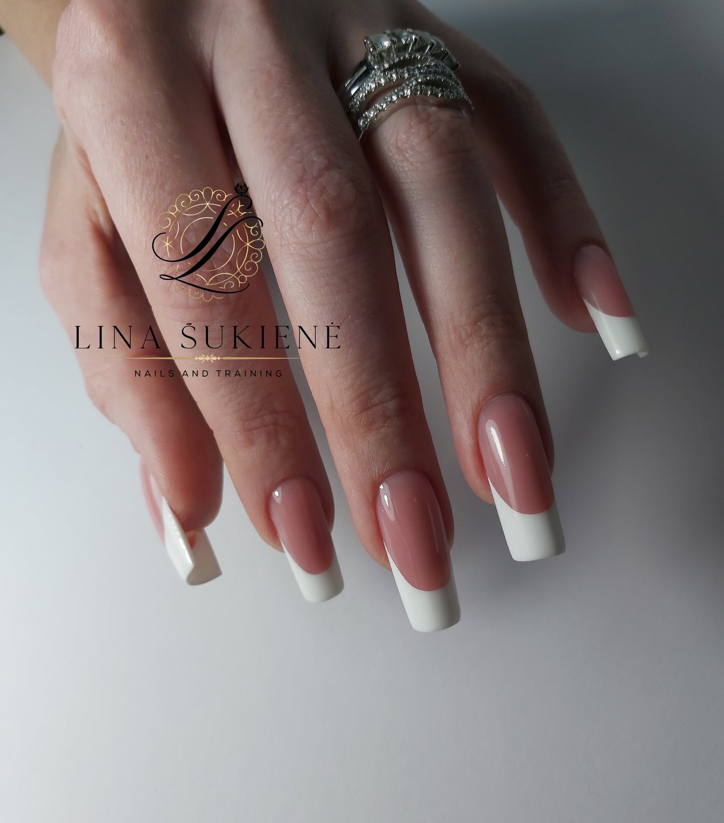 BEGINNERS HARD GEL NAILS EXTENSIONS COURSE