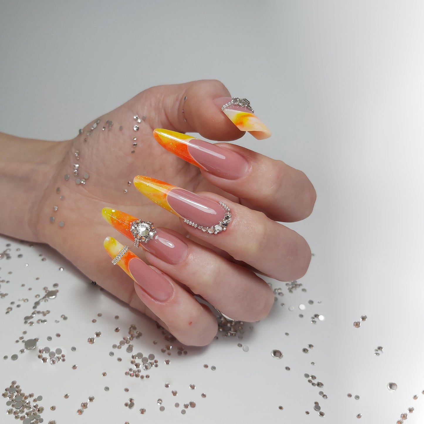 BEGINNERS COURSE PACKAGE - POLYGEL / HARD GEL / E-FILE / GEL-POLISH